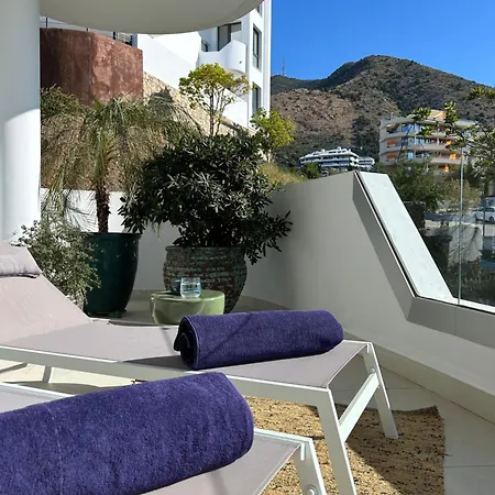 Modern Pedro, Higueron Reserve Фуэнхирола